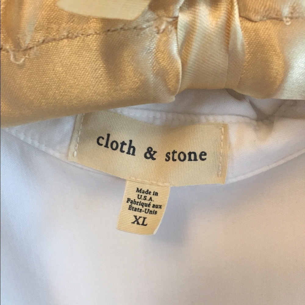 Blouse - Picture 2 of 3